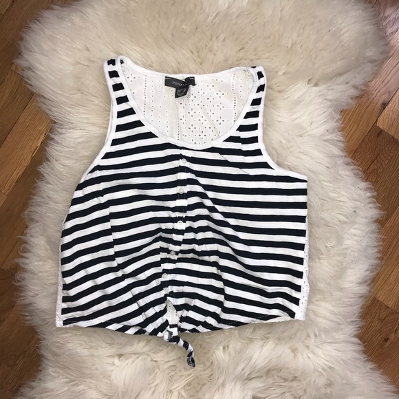 Striped Blue/White Knotted Front Cropped Tank - Picture 2 of 5